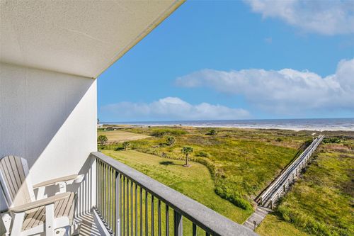 apt-305-415 E Beach Dr, Galveston, TX, 77550-3309 | Card Image