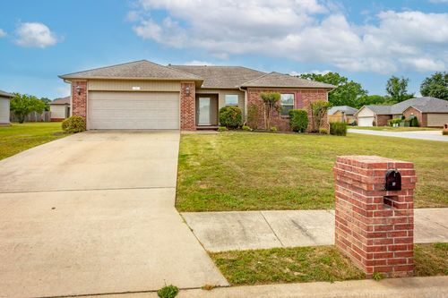 37 Mustang Drive, Cabot, AR, 72023 | Card Image