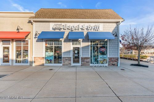 300-501 Route 9, Waretown, NJ, 08758-1743 | Card Image