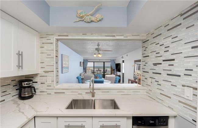 APT-205 - 10310 S Ocean Dr, Condo with 2 bedrooms, 2 bathrooms and null parking in Jensen Beach FL | Image 9