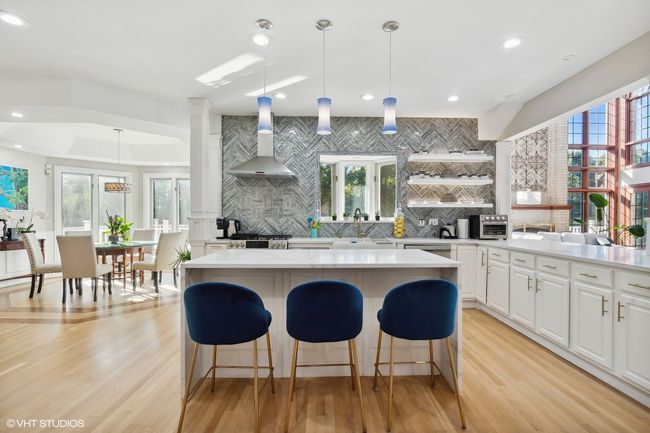 5 Cutters Run, House other with 5 bedrooms, 6 bathrooms and 3 parking in South Barrington IL | Image 23