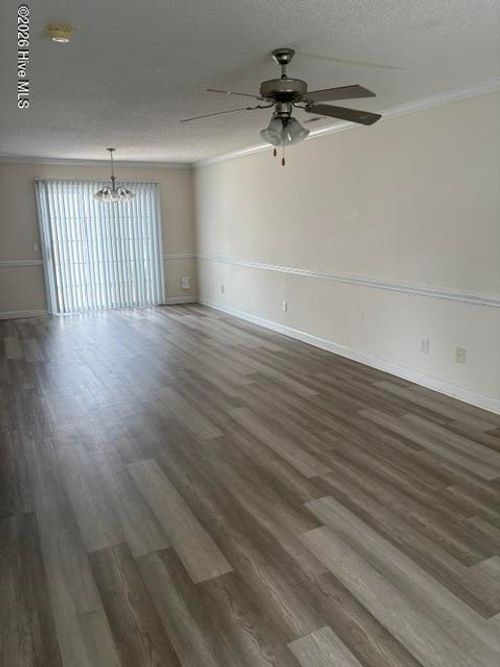 e-4145 Dudleys Grant Dr, Winterville, NC, 28590-8356 | Card Image