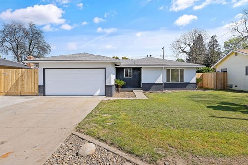 2632 S Encina Street S, Visalia, CA, 93277 | Card Image