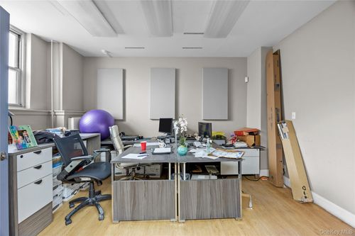 1001-7150 Parsons Boulevard, New York, NY, 11367 | Card Image