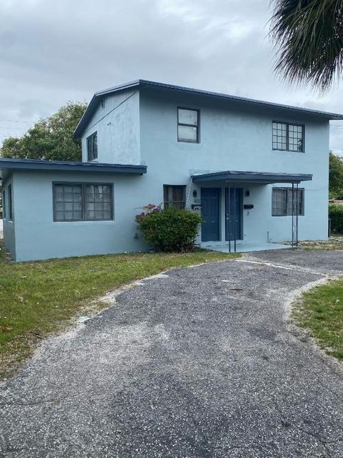 1-1400 W 28th St, Riviera Beach, FL, 33404-4140 | Card Image