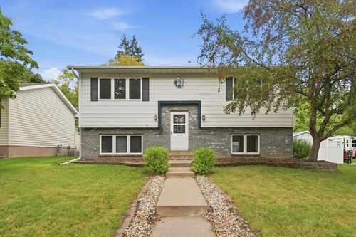 406 5th Ave N, Sauk Rapids, MN, 56379-1734 | Card Image