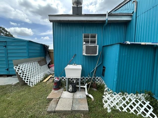 Commercial Sale in Patterson 4