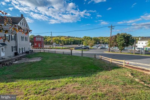 101 E Potomac St, BRUNSWICK, MD, 21716 | Card Image