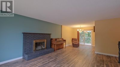 10713 Julia St, House other with 4 bedrooms, 2 bathrooms and 6 parking in Summerland BC | Image 3