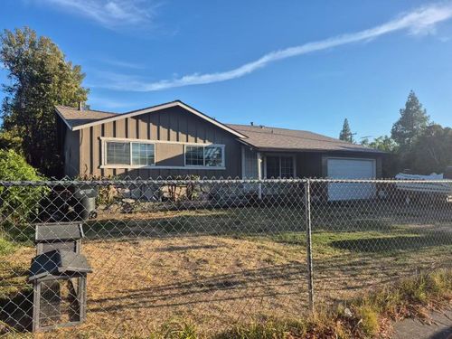 1560 Ferran Avenue, Sacramento, CA, 95832 | Card Image