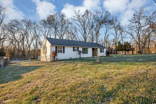 304 Michael Dr, Nashville, TN, 37214-2807 | Card Image