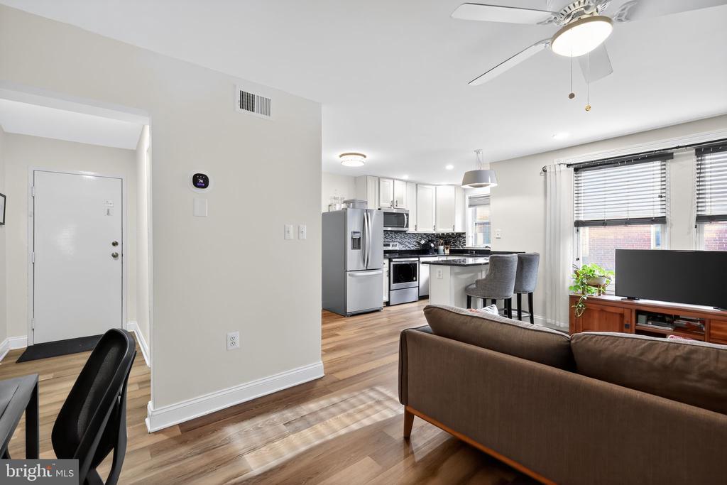 Residential in WASHINGTON 4