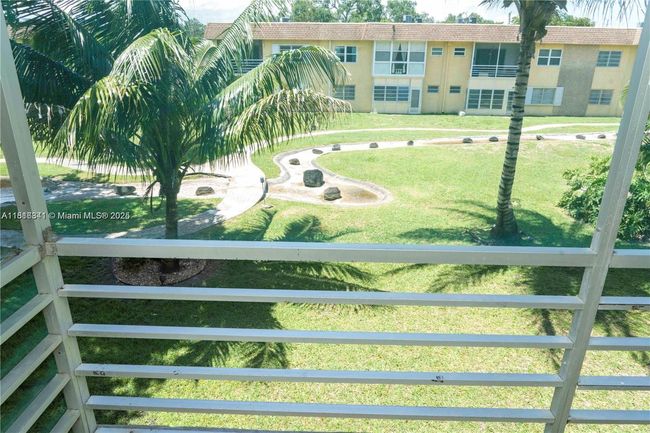 APT-23C - 5140 Sw 40 Th Ave, Condo with 2 bedrooms, 2 bathrooms and null parking in Fort Lauderdale FL | Image 40