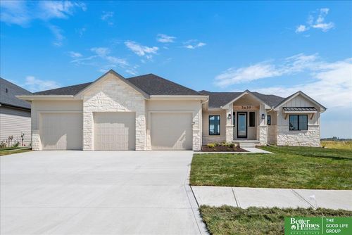 3639 S 218th Ave, Elkhorn, NE, 68022 | Card Image