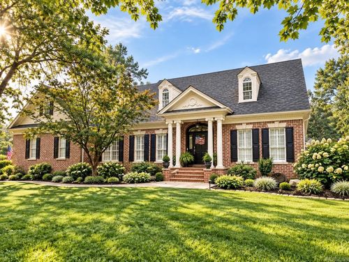 3215 Majestic Cir, Conway, AR, 72034-8392 | Card Image