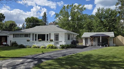 7439 Birch Tree Rd, Lexington, MI, 48450-9782 | Card Image