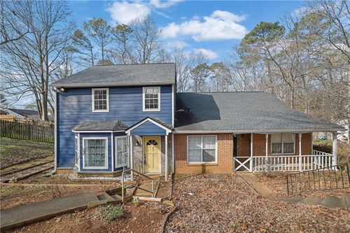 5073 Farm Valley Dr Ne, Woodstock, GA, 30188-4086 | Card Image