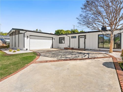 1060 Tropicana Way, La Habra, CA, 90631-3365 | Card Image