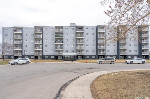 504-20 Kleisinger Cres, Regina, SK, S4R7M3 | Card Image