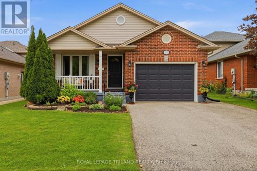 232 Chelton Rd, London, ON, N6M1B5 | Card Image