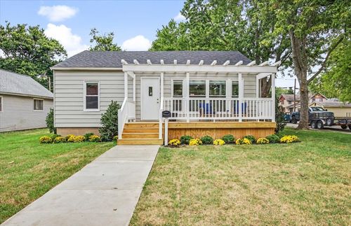 517 E Payson St, Pontiac, IL, 61764-2214 | Card Image