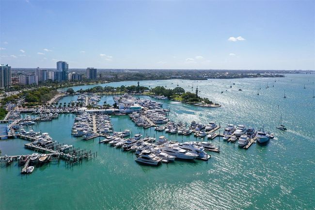UNIT-113C - 235 Cocoanut Ave, Townhouse with 3 bedrooms, 5 bathrooms and null parking in SARASOTA FL | Image 52
