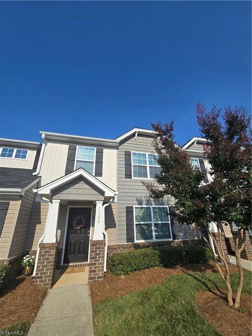 7369 Garett Park Dr, Whitsett, NC, 27377-9605 | Card Image