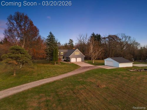 9627 M 52, Perry, MI, 48872-9763 | Card Image