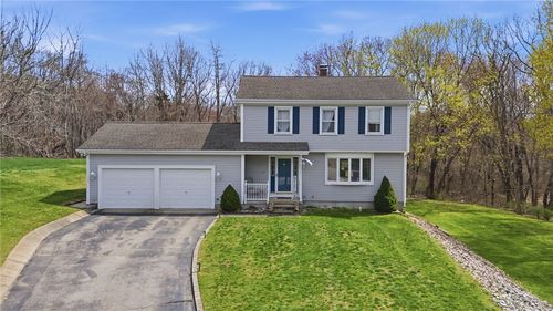 25 Robin Way, Westerly, RI, 02891-4910 | Card Image