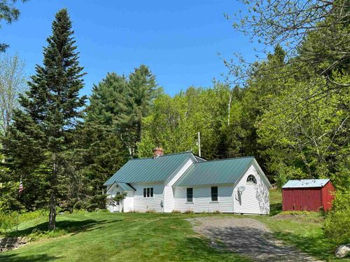 2105 White Rd, Windham, VT, 05359-4433 | Card Image