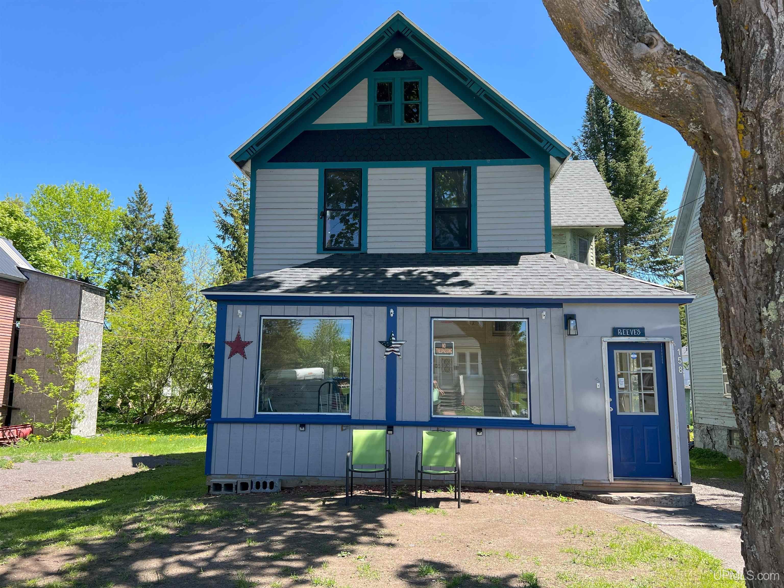 Willow Ave, Laurium, MI 49913