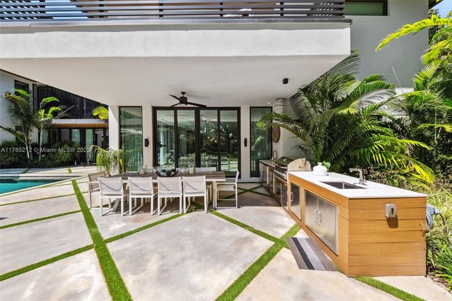 8825 Sw 64 Th Ct, House other with 8 bedrooms, 10 bathrooms and null parking in Pinecrest FL | Image 22