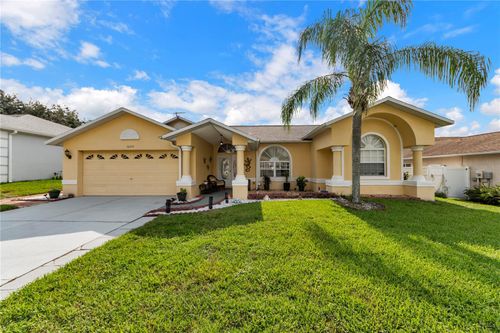 1622 Crazy Horse Dr, Lutz, FL, 33559-8655 | Card Image