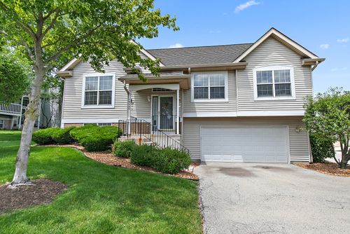 16400 Teton Dr, Lockport, IL, 60441-7693 | Card Image