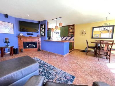 2 - Groton Way, Condo with 3 bedrooms, 2 bathrooms and 1 parking in San Diego CA | Image 1