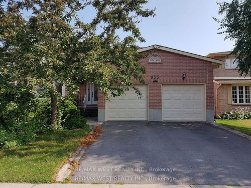 953 Lancaster Dr, Kingston, ON, K7P2A4 | Card Image