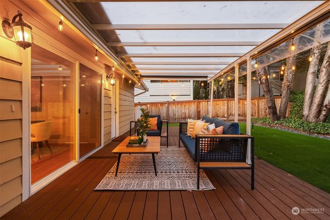 828 2 Nd Ave, House other with 3 bedrooms, 2 bathrooms and 1 parking in Kirkland WA | Image 26