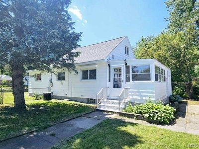 305 Biltmore Street, House other with 2 bedrooms, 1 bathrooms and null parking in Salina NY | Image 1