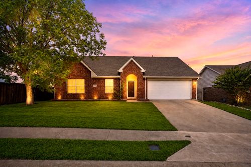 1201 Cumberland Ct, Forney, TX, 75126-6487 | Card Image