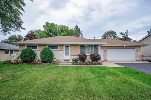 7726 N 49th Street, Brown Deer, WI, 53223 | Card Image