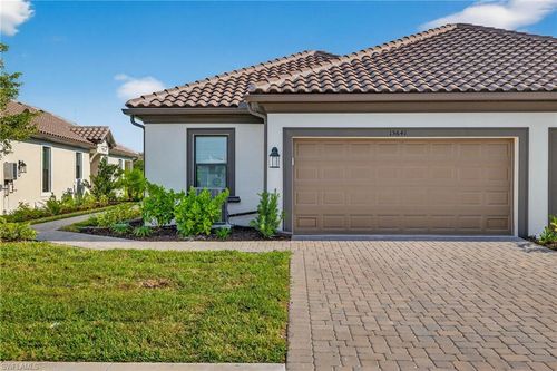 15641 Gavello St, Naples, FL, 34114-3235 | Card Image