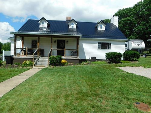 39 May St, Fairchance, PA, 15436-1214 | Card Image
