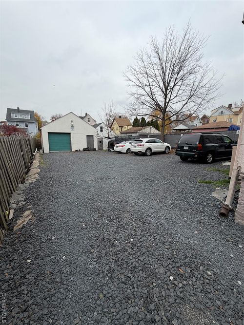 6163 Horton Ave, New Rochelle, NY, 10801 | Card Image