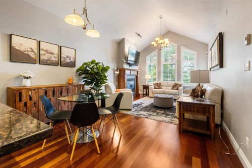 203-1642 56 St, Delta, BC, V4L0A2 | Card Image