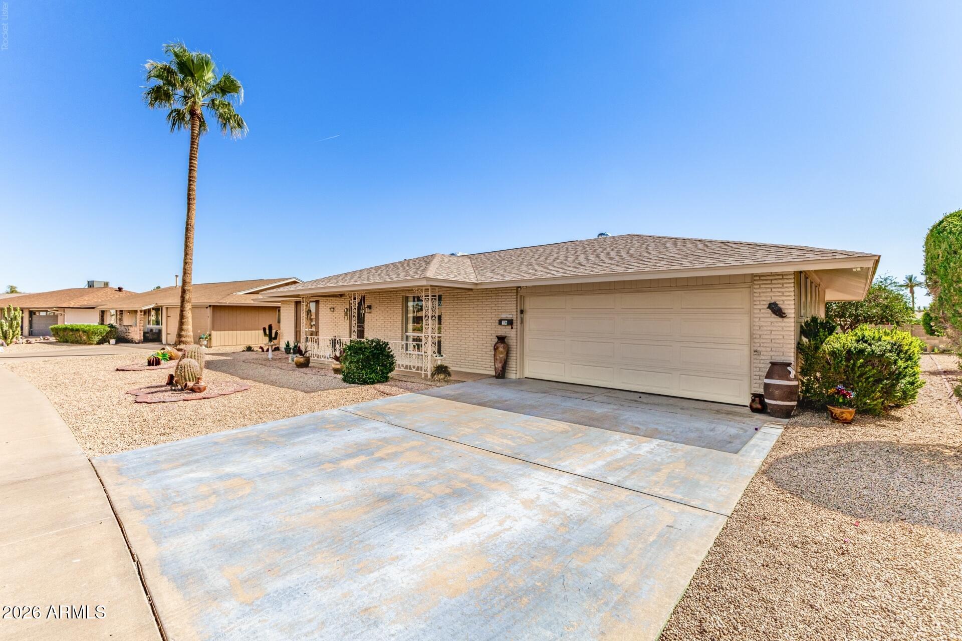 Residential in Sun City 4