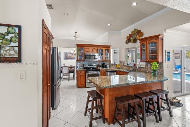 14288 Sw 21 St Ter, House other with 4 bedrooms, 4 bathrooms and null parking in Miami FL | Image 46