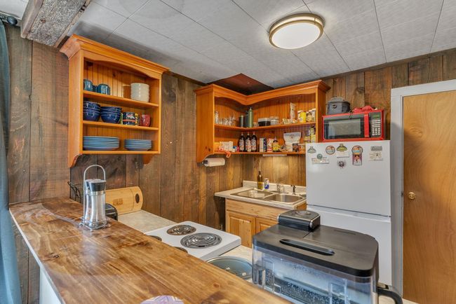 208 Main St, House other with 4 bedrooms, 3 bathrooms and null parking in Cambridge VT | Image 40
