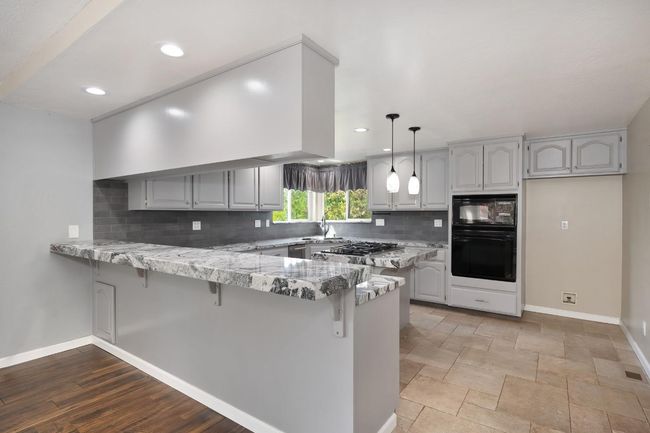 285 Fairidge Dr, House other with 4 bedrooms, 3 bathrooms and null parking in Applegate CA | Image 5