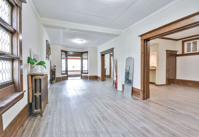342 King St, Home with 0 bedrooms, 0 bathrooms and 4 parking in Midland ON | Image 24