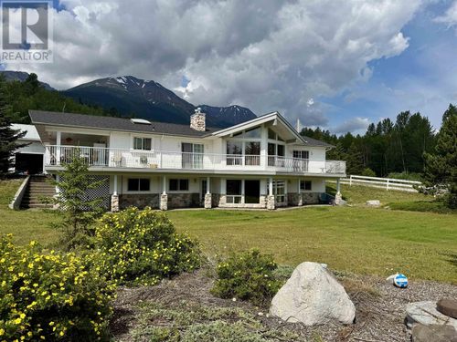 2389 Balsam Rd, Smithers, BC, V0J2N2 | Card Image
